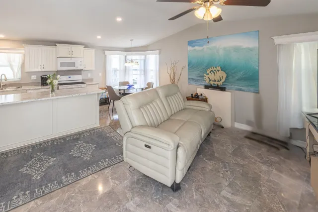 $255,000 | 1148 3rd Avenue, Unit 10, Chula Vista, CA 91911