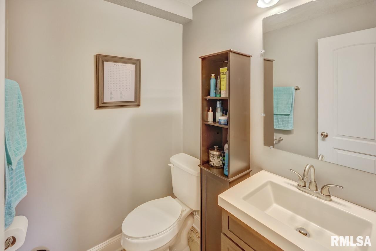 100 Yates Road Marquette Heights, IL 61554 - Photo 21 of 34 Gallery Image 21