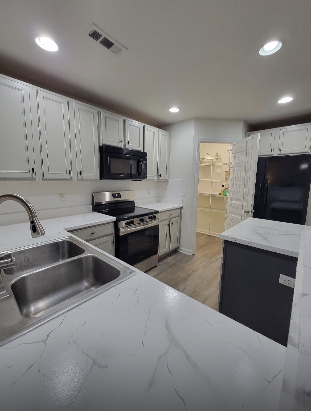 240 Killian Way Mount Juliet, TN 37122 - Photo 5 of 29