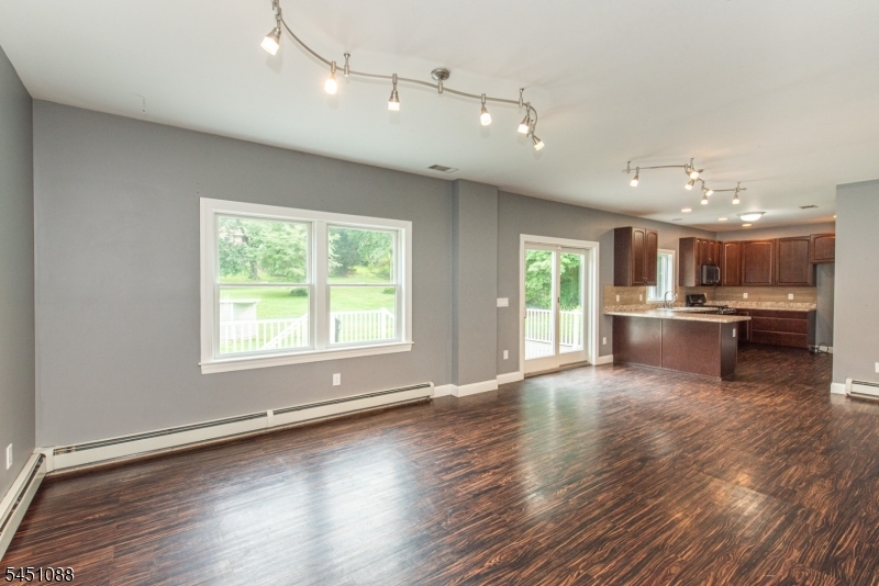 157 Halsey Road Newton, NJ 07860 - Photo 8 of 32 Gallery Image 8