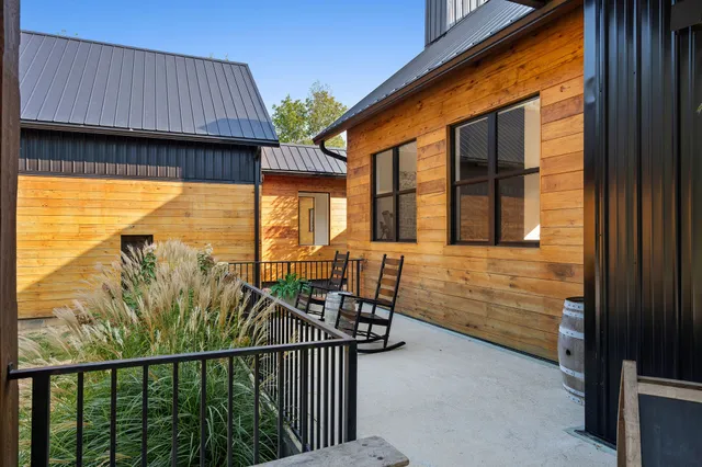 $3,150,000 | 7638 Younger Creek Road, Primm Springs, TN 38476