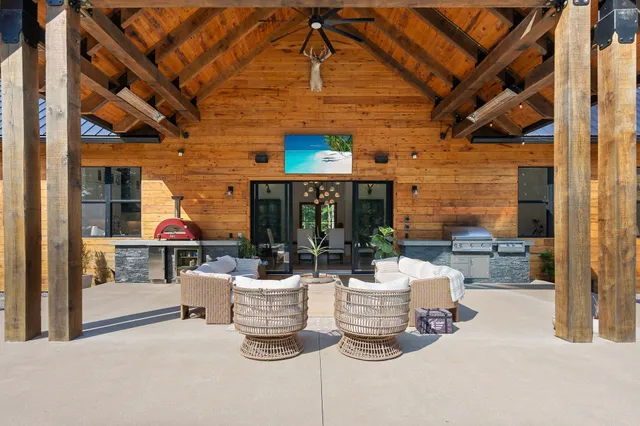 $3,150,000 | 7638 Younger Creek Road, Primm Springs, TN 38476