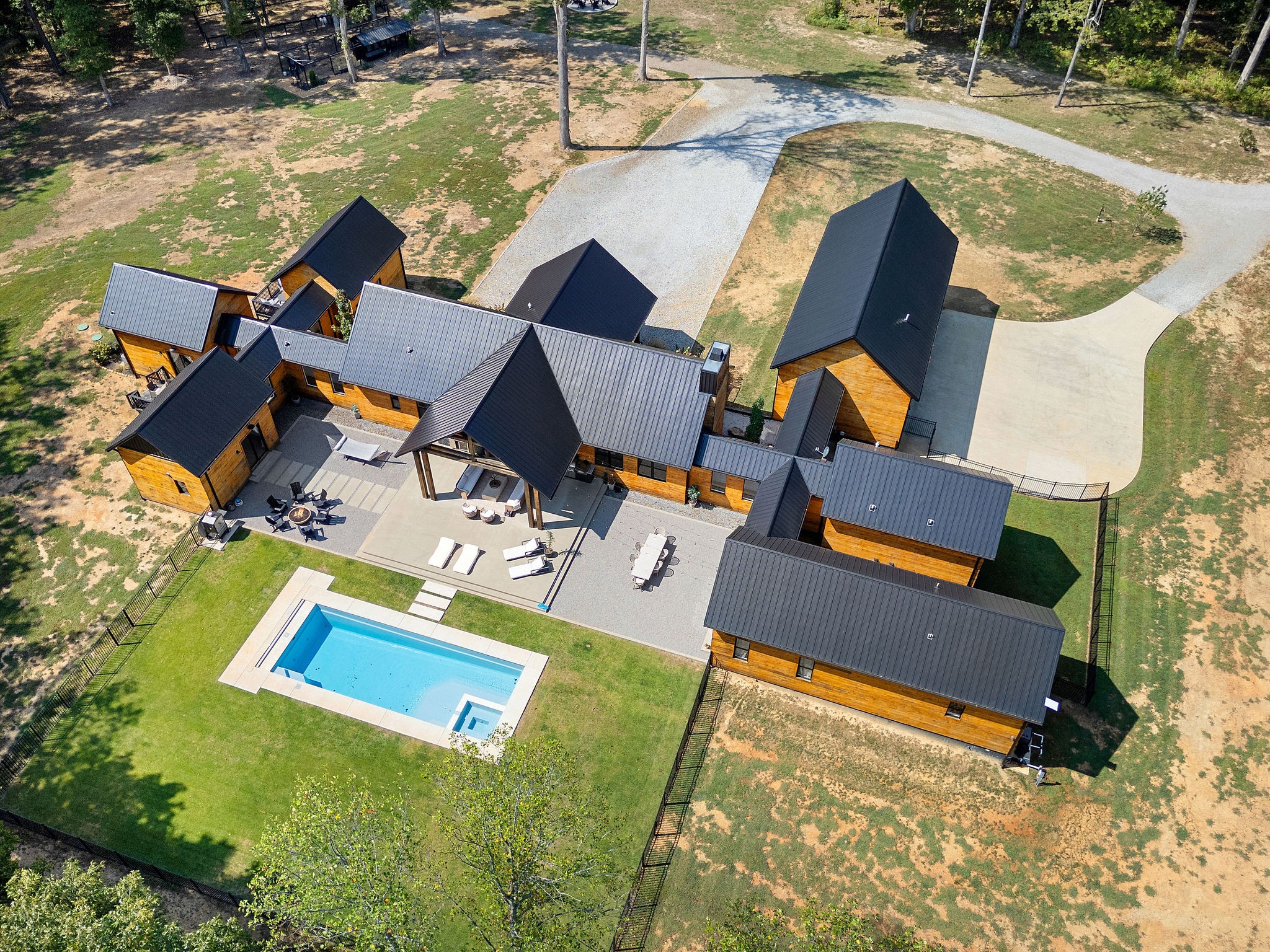 7638 Younger Creek Road Primm Springs, TN 38476 - Photo 63 of 95