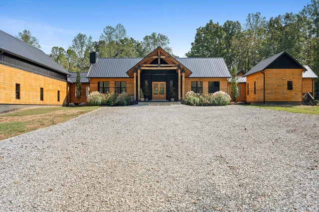 $3,150,000 | 7638 Younger Creek Road, Primm Springs, TN 38476