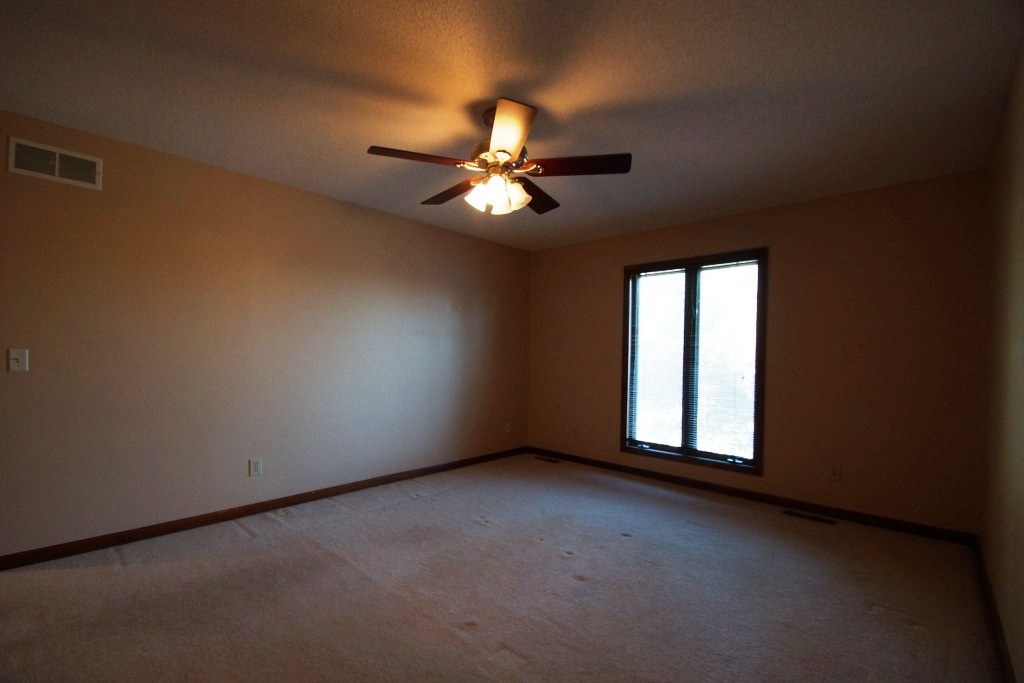5205 Litchfield Road Fort Wayne, IN 46835 - Photo 16 of 36 Gallery Image 16