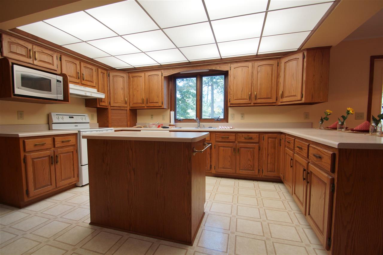 5205 Litchfield Road Fort Wayne, IN 46835 - Photo 8 of 36 Gallery Image 8