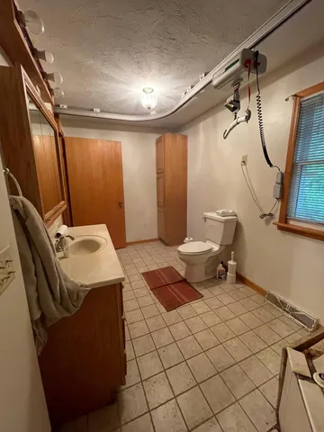 $245,000 | 20157 540th Avenue, Wells, MN 56097