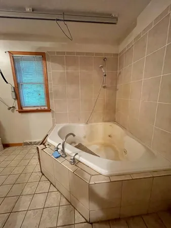 $240,000 | 20157 540th Avenue, Wells, MN 56097