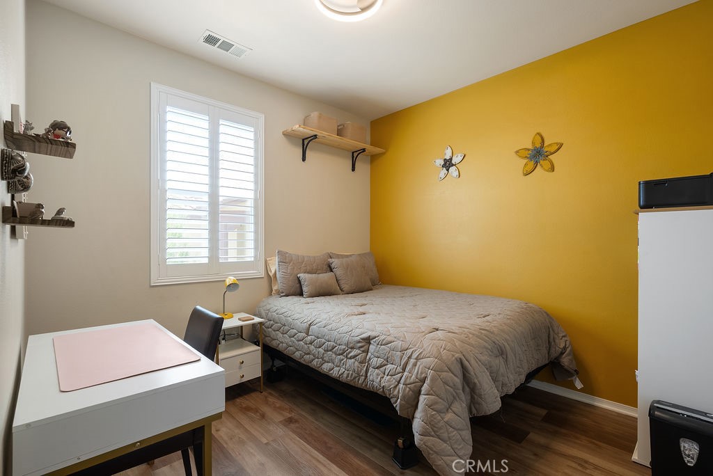 829 South Pine Avenue Rialto, CA 92376 - Photo 35 of 48 Third bedroom