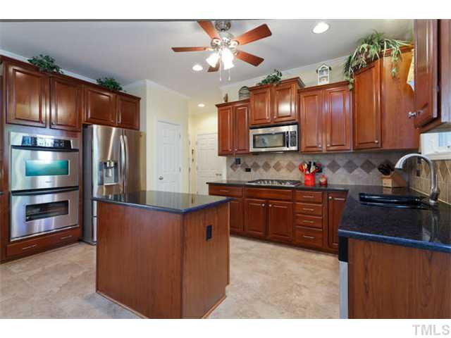 4010 Red Grape Drive Raleigh, NC 27607 - Photo 8 of 25 Kitchen