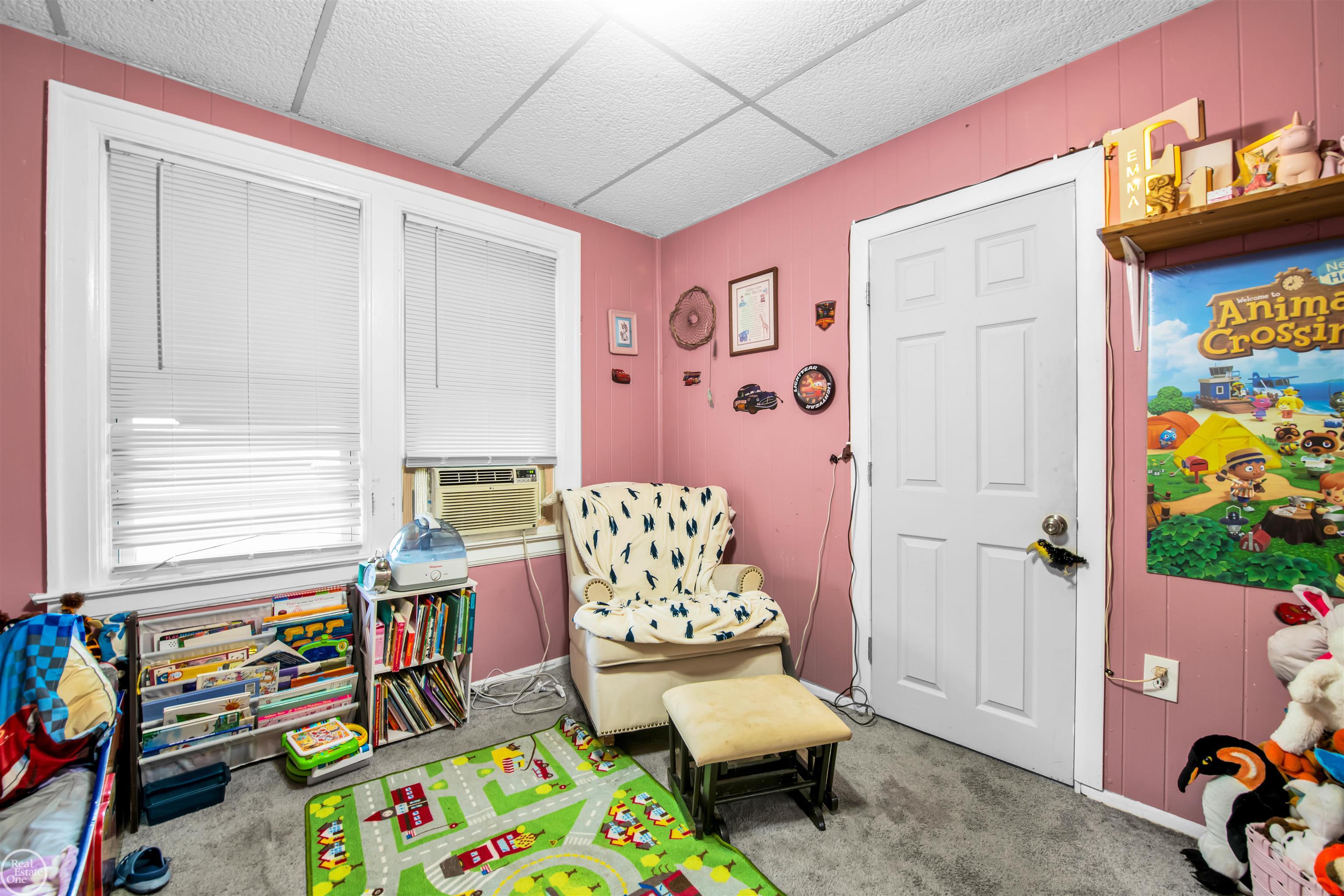 18745 Common Road Roseville, MI 48066 - Photo 17 of 29 50182335-d3135888-5f30-4a85-b83e-753871384db8.JPG