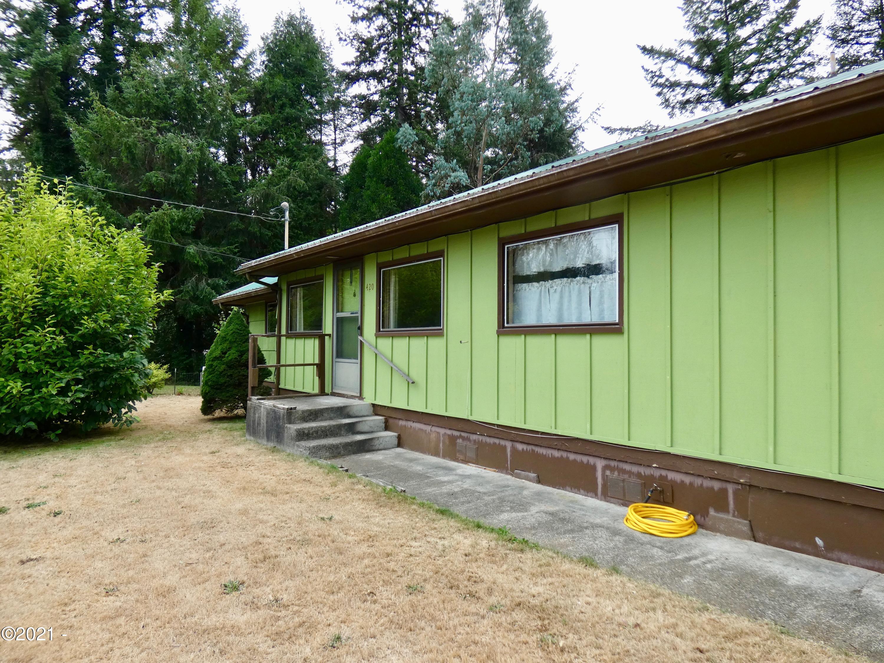 420 Elk City Road Toledo, OR 97391 - Photo 2 of 26 Entry