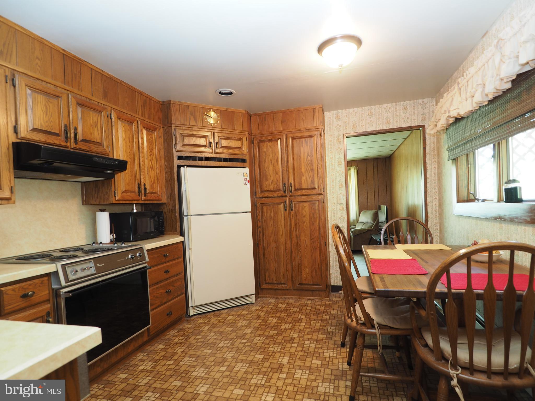 2270 Sunny Road New Ringgold, PA 17960 - Photo 11 of 19 Gallery Image 11