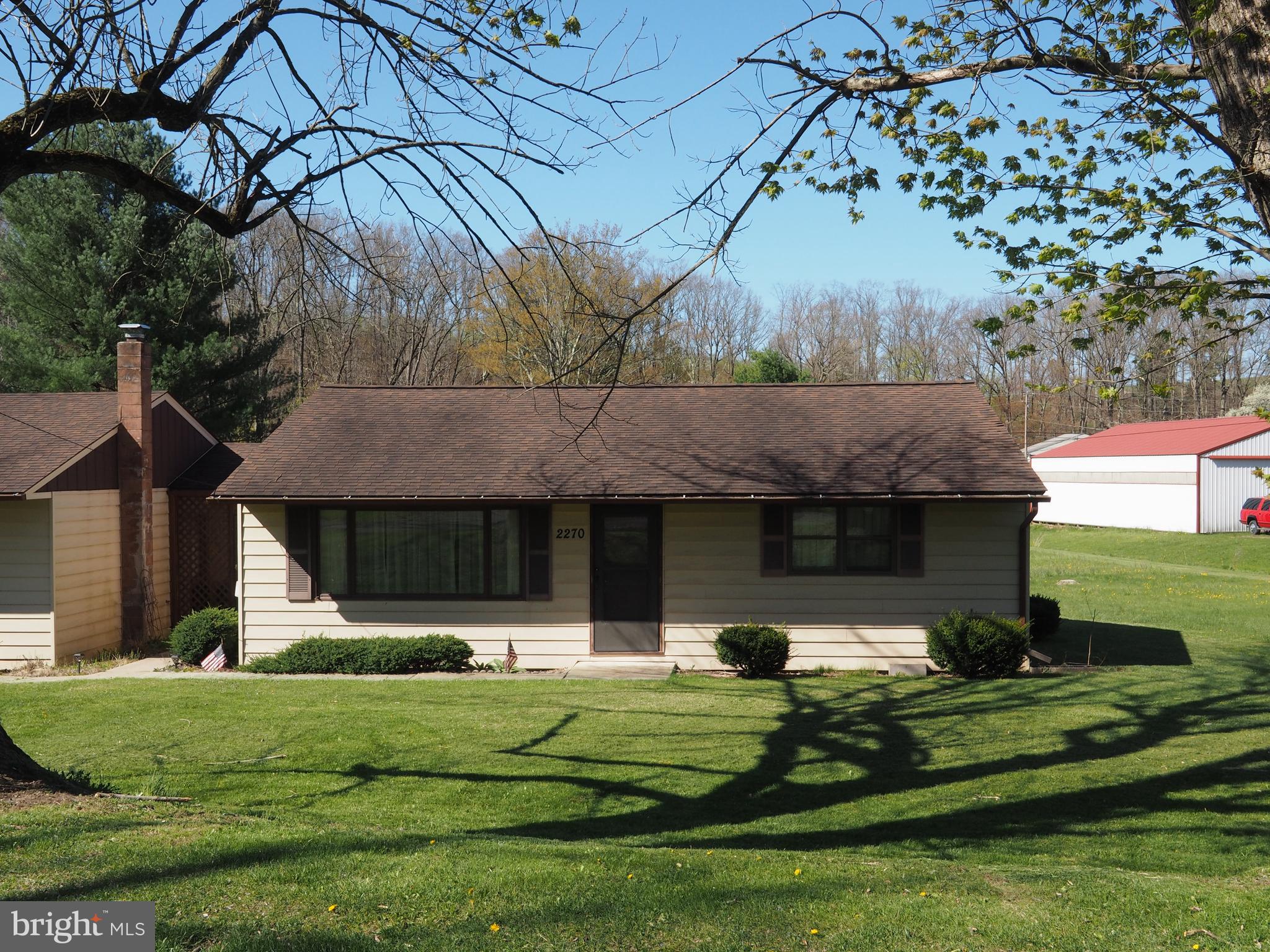 2270 Sunny Road New Ringgold, PA 17960 - Photo 3 of 19 Gallery Image 3