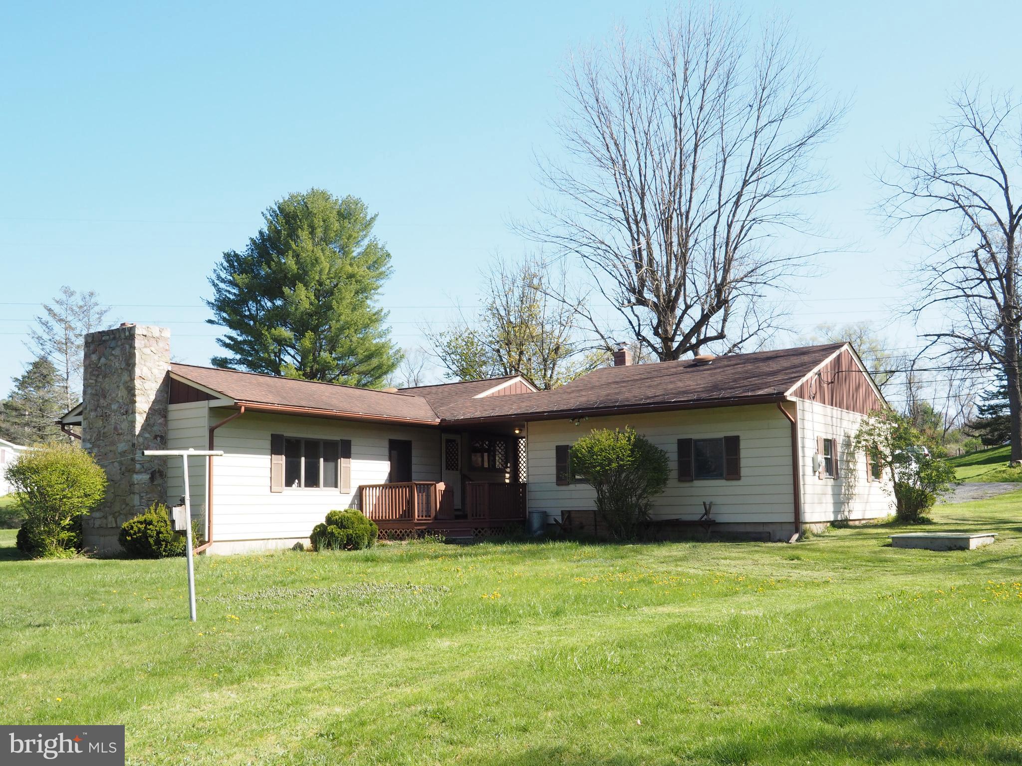 2270 Sunny Road New Ringgold, PA 17960 - Photo 4 of 19 Gallery Image 4
