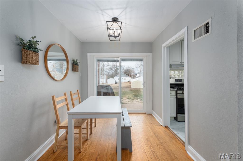 2837 Manderly Drive Brentwood, MO 63144 - Photo 6 of 22