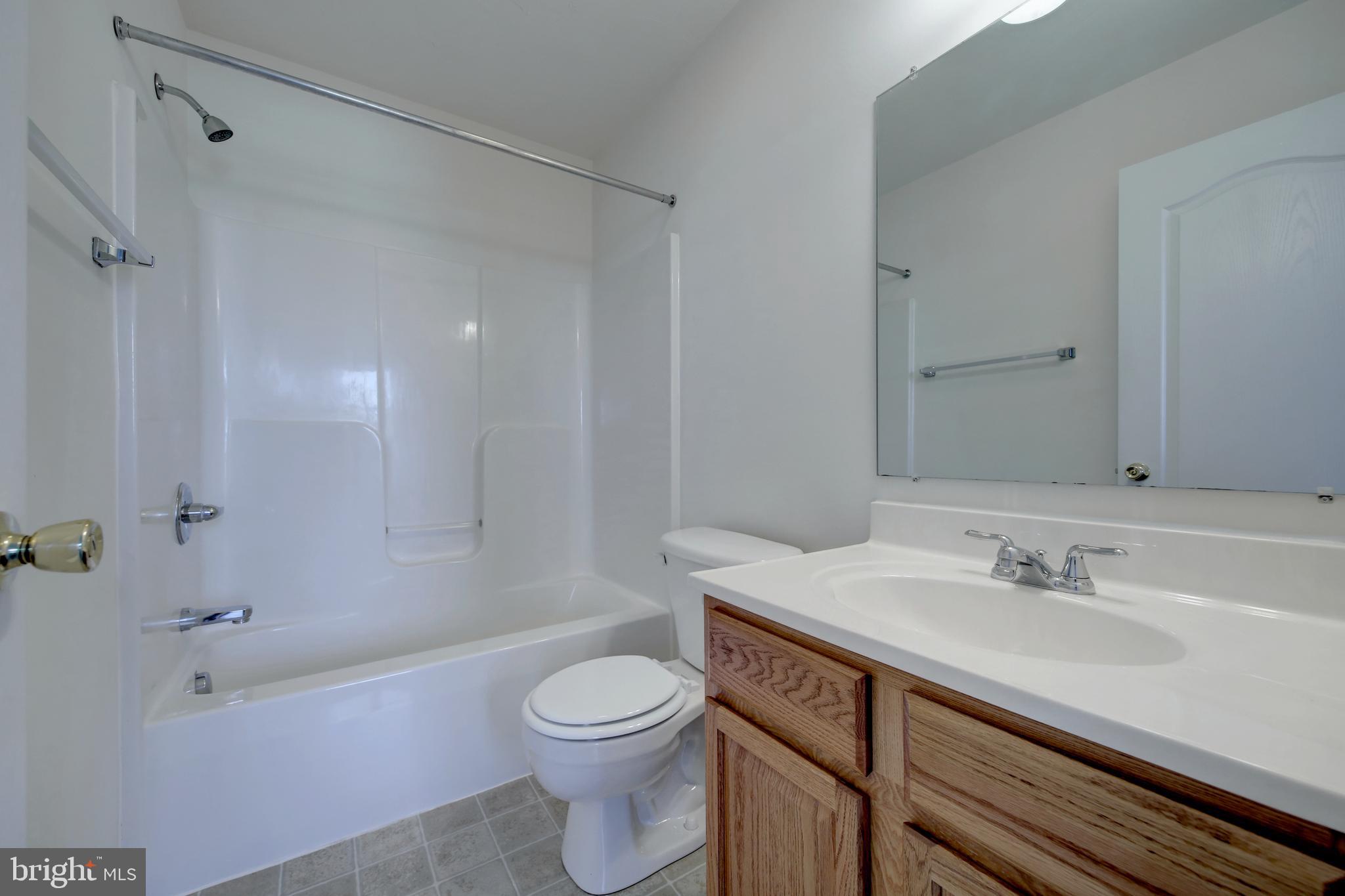 5 Shady Tree Court York, PA 17402 - Photo 13 of 35