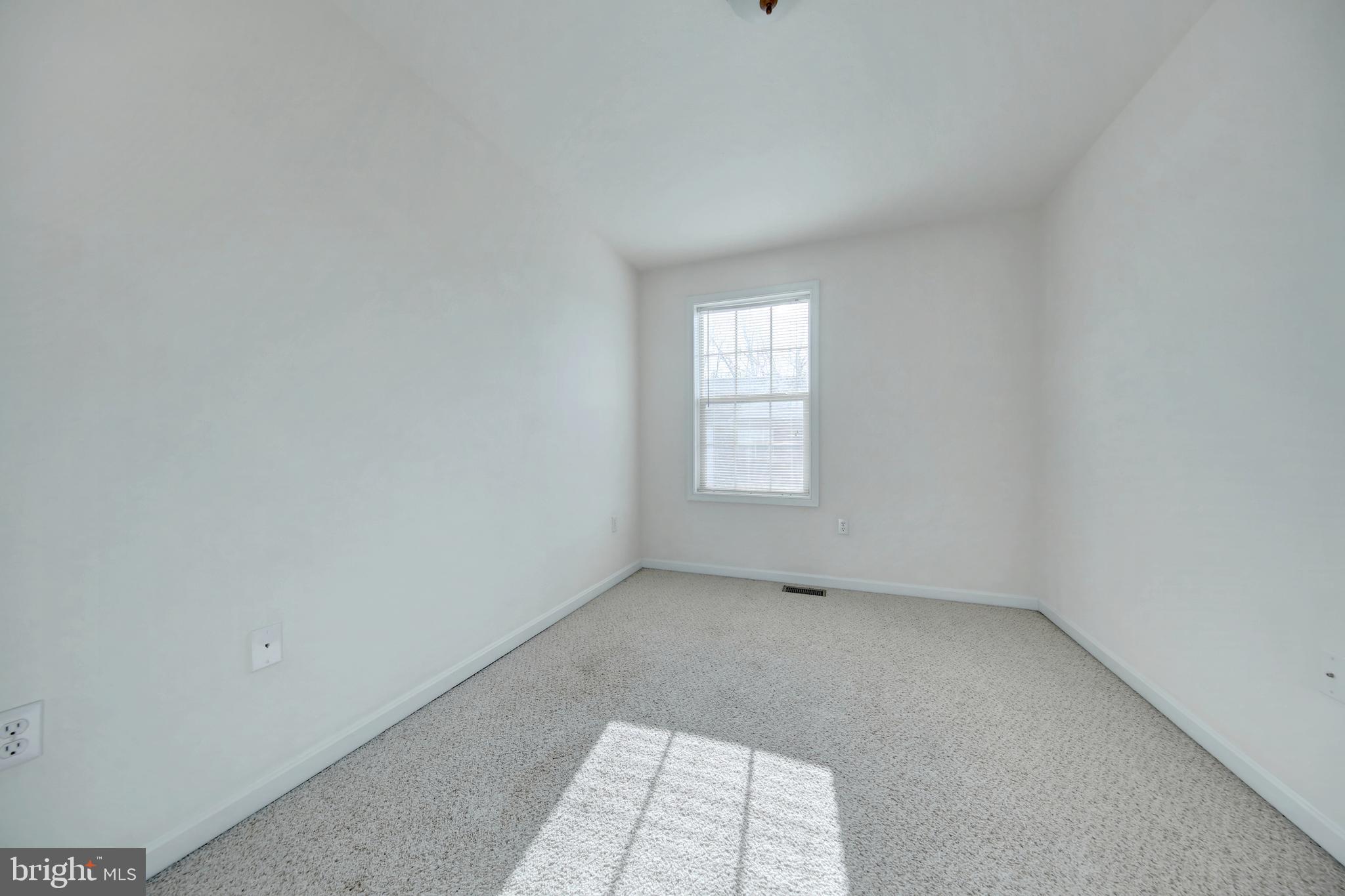 5 Shady Tree Court York, PA 17402 - Photo 16 of 35