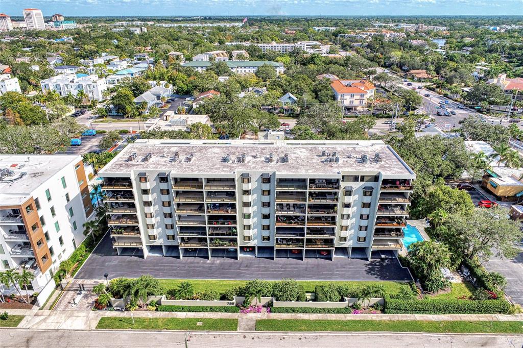 755 South Palm Ave Unit 404  