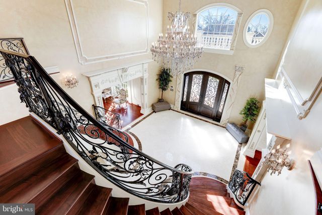 $4,700,000 | 9616 Georgetown Pike, Great Falls, VA 22066