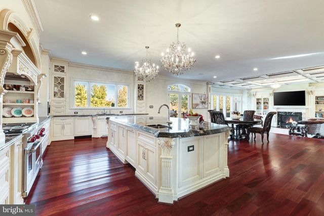 $4,700,000 | 9616 Georgetown Pike, Great Falls, VA 22066