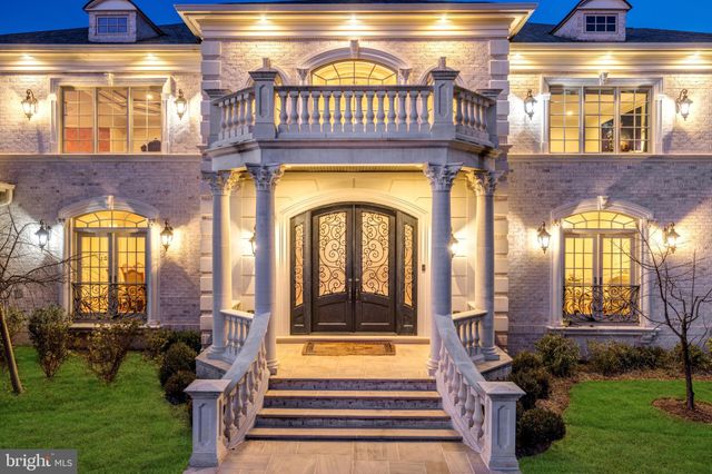 $4,700,000 | 9616 Georgetown Pike, Great Falls, VA 22066