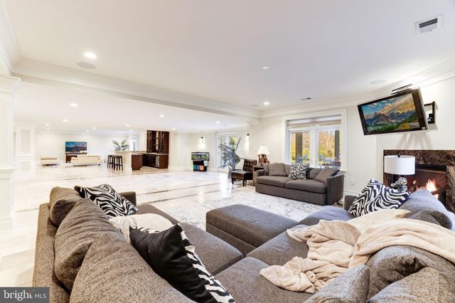 $4,700,000 | 9616 Georgetown Pike, Great Falls, VA 22066