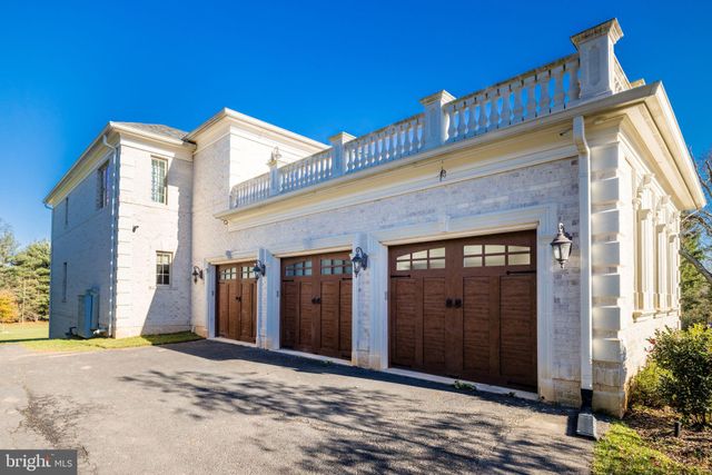 $4,700,000 | 9616 Georgetown Pike, Great Falls, VA 22066