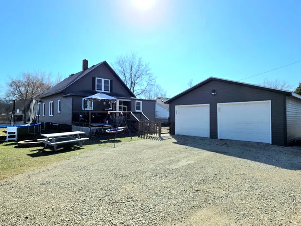 $249,000 | 511 East Superior Street, Boscobel, WI 53805