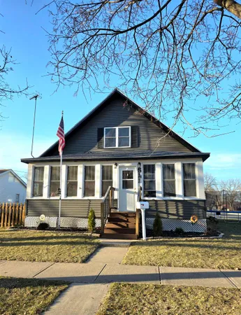 $249,000 | 511 East Superior Street, Boscobel, WI 53805