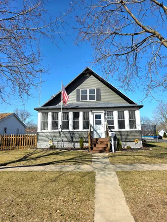 $249,000 | 511 East Superior Street, Boscobel, WI 53805