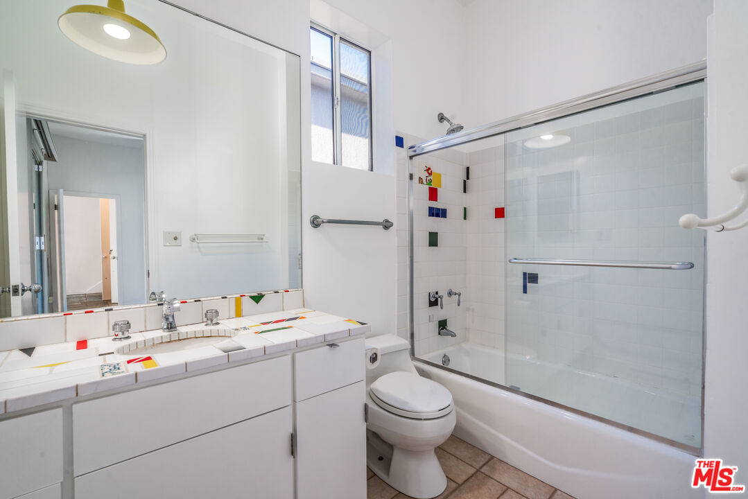 3711 Ocean Front Walk, Unit 3 Marina del Rey, CA 90292 - Photo 21 of 43 a bathroom with a sink toilet and shower