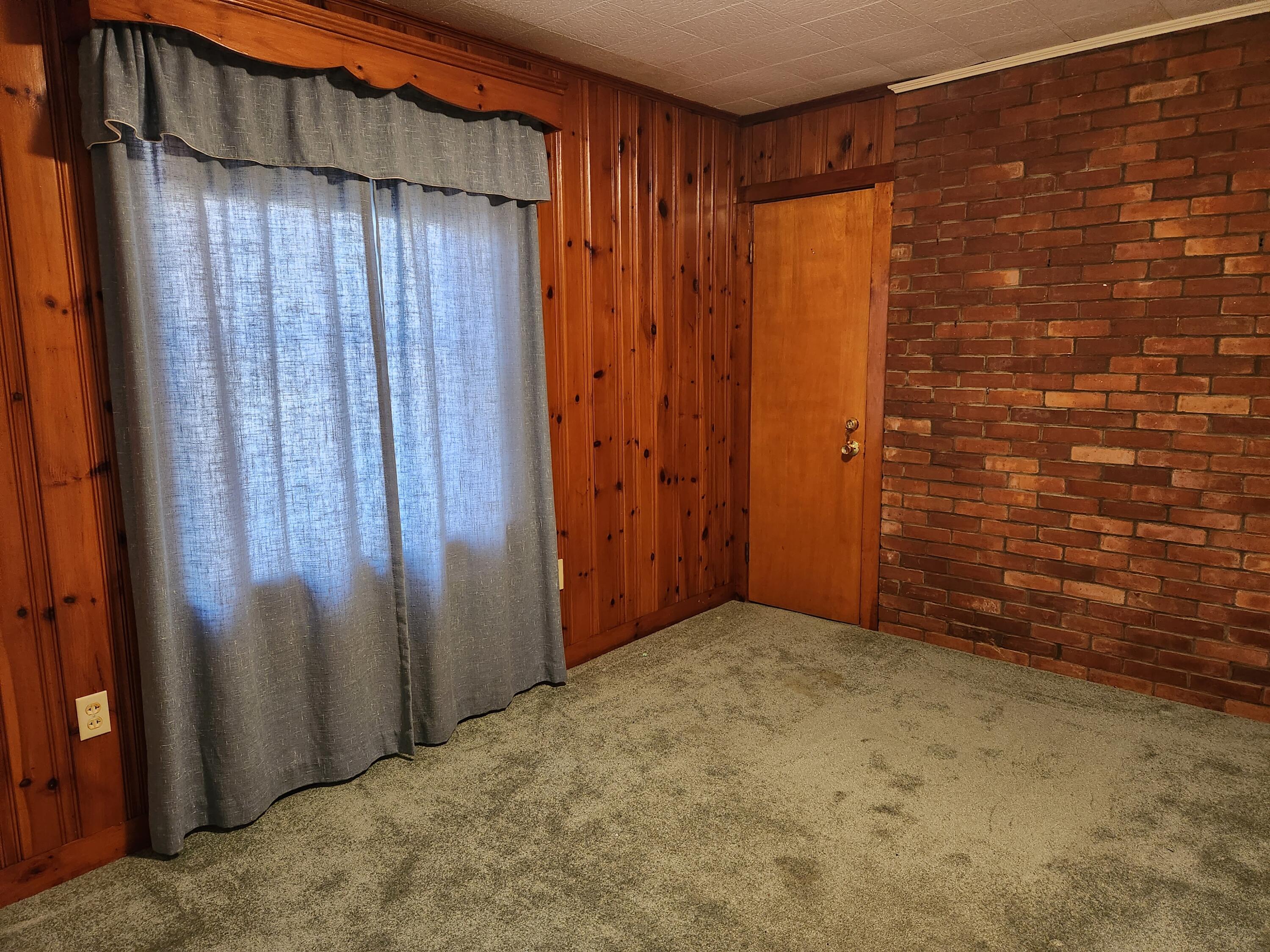 76 Waterford Road Norway, ME 04268 - Photo 41 of 44 Office