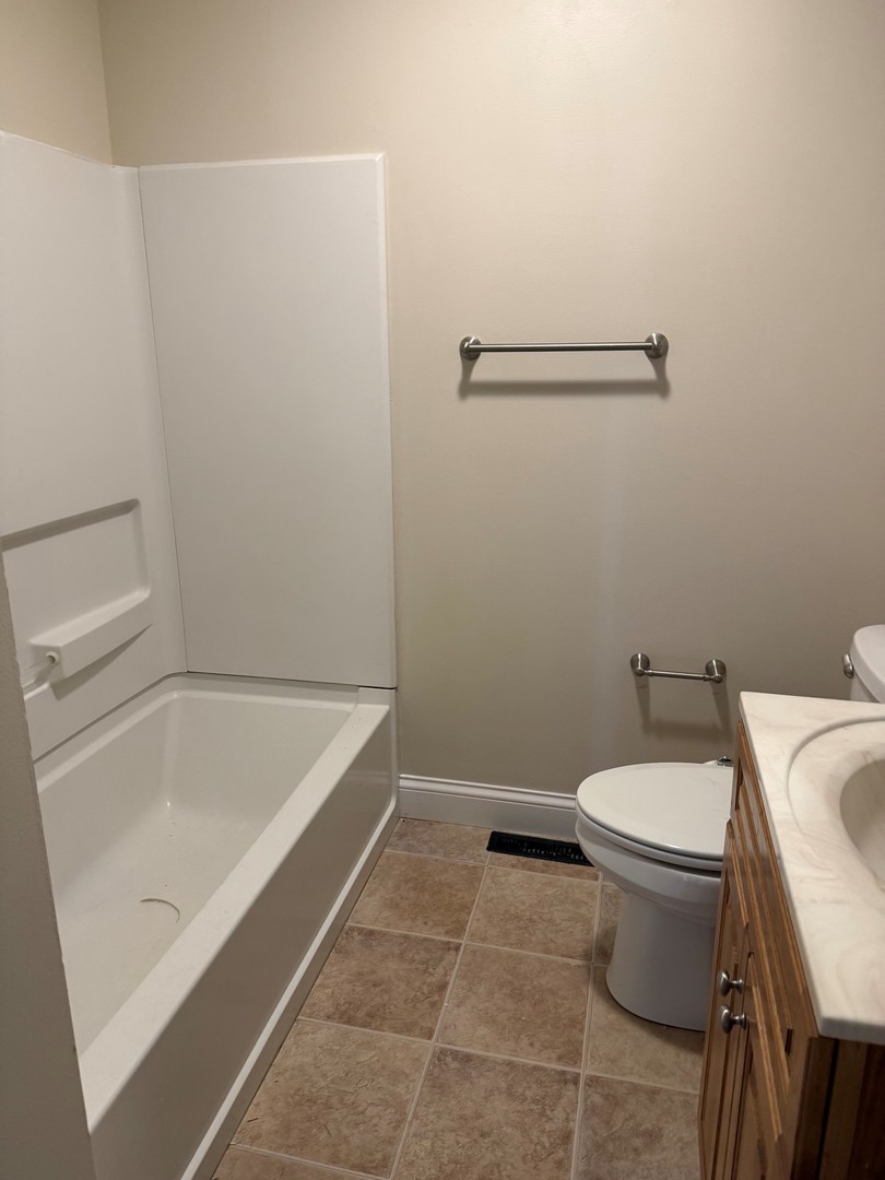 311 Stouffer Road Sterling, IL 61081 - Photo 9 of 20
