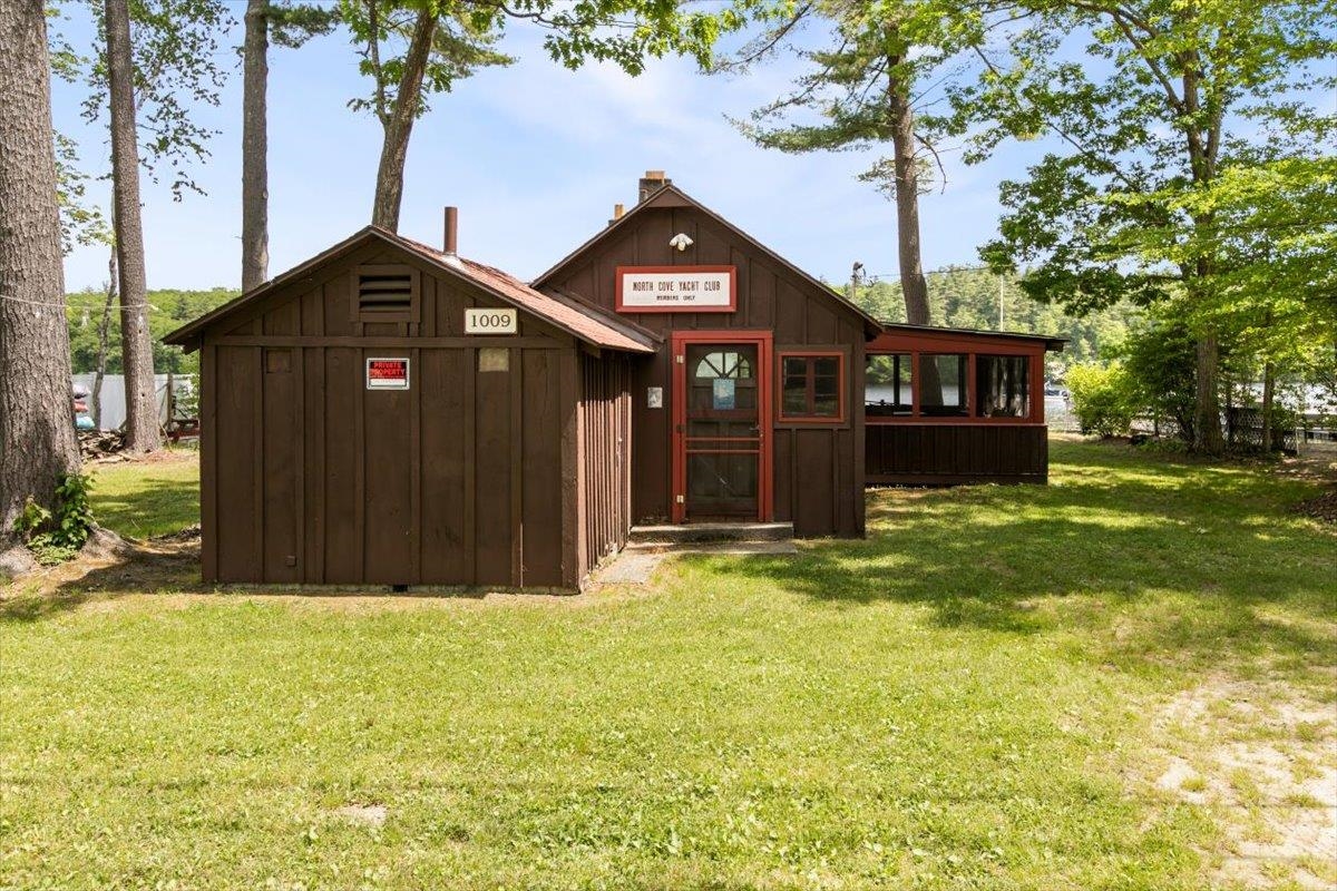 22 Collettes Grove Road Derry, NH 03038 - Photo 20 of 23
