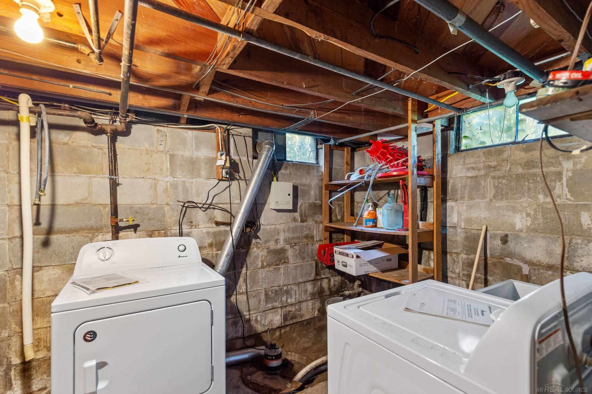 10015 Springborn Road Casco, MI 48064 - Photo 27 of 35 50123692-26.JPG