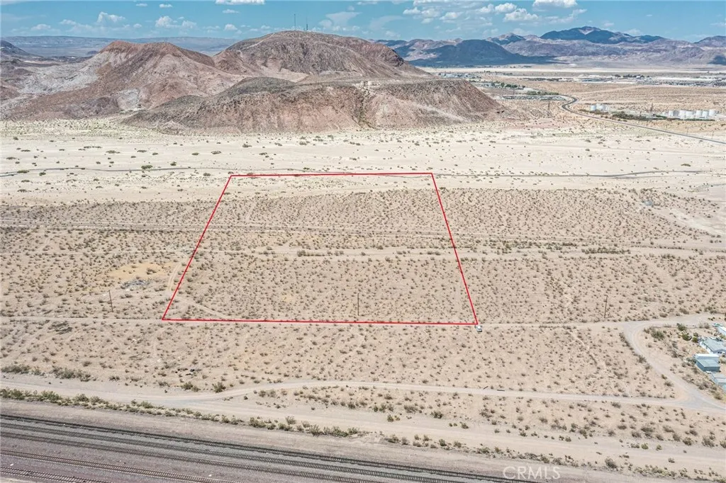0 Mojave Road Daggett, CA 92327 - Photo 2 of 6 Red property boundary markers are not to be relied on as exact property lines. Buyer to confirm independently.