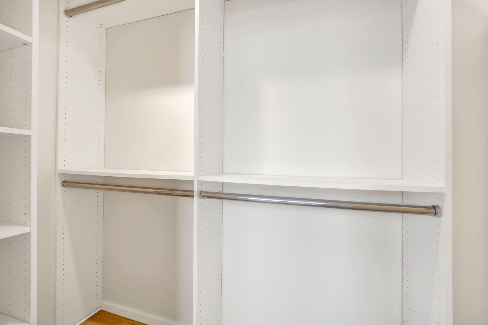 Undisclosed Address Chicago, IL 60610 - Photo 17 of 36