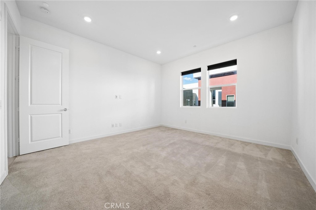 26955 West Prospector Road, Unit 201 Valencia, CA 91381 - Photo 19 of 36 Gallery Image 19