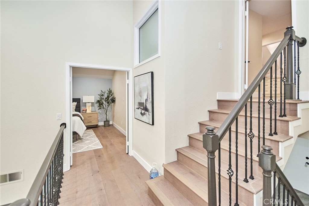 950 South Rim Crest Drive Anaheim Hills, CA 92807 - Photo 20 of 40 a view of entryway and hall