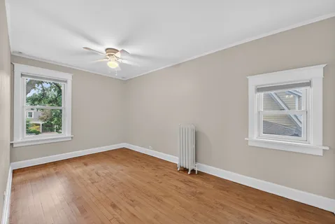 $990,000 | 547 Melrose Avenue, Kenilworth, IL 60043