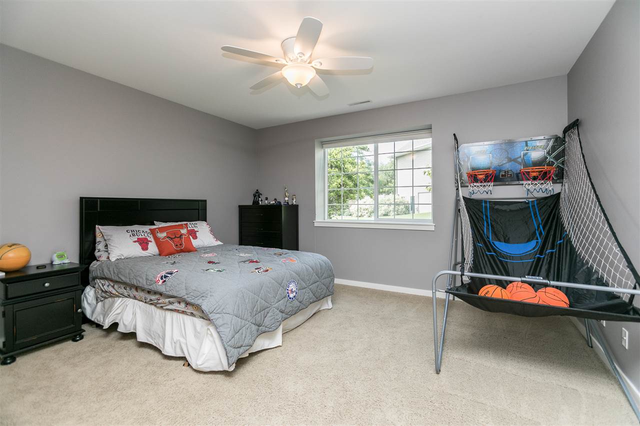 2650 Newcastle Road Marion, IA 52302 - Photo 42 of 50 Gallery Image 42