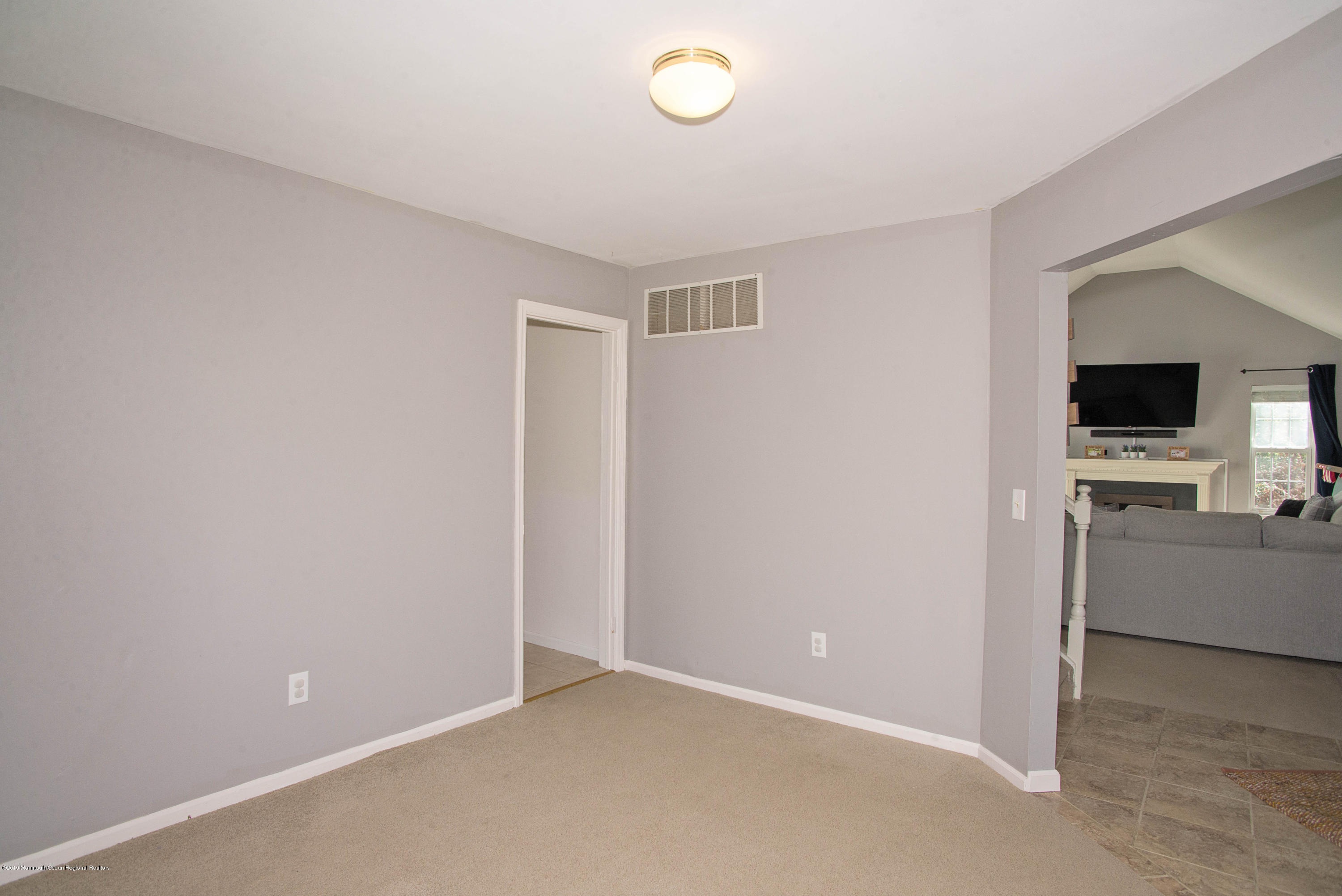 12 Crest Road Jackson, NJ 08527 - Photo 9 of 22 Den / Office