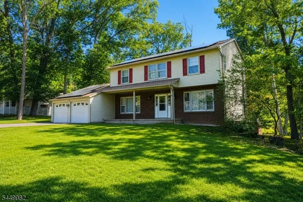 $653,000 | 24 Woodland Terrace, High Bridge, NJ 08829
