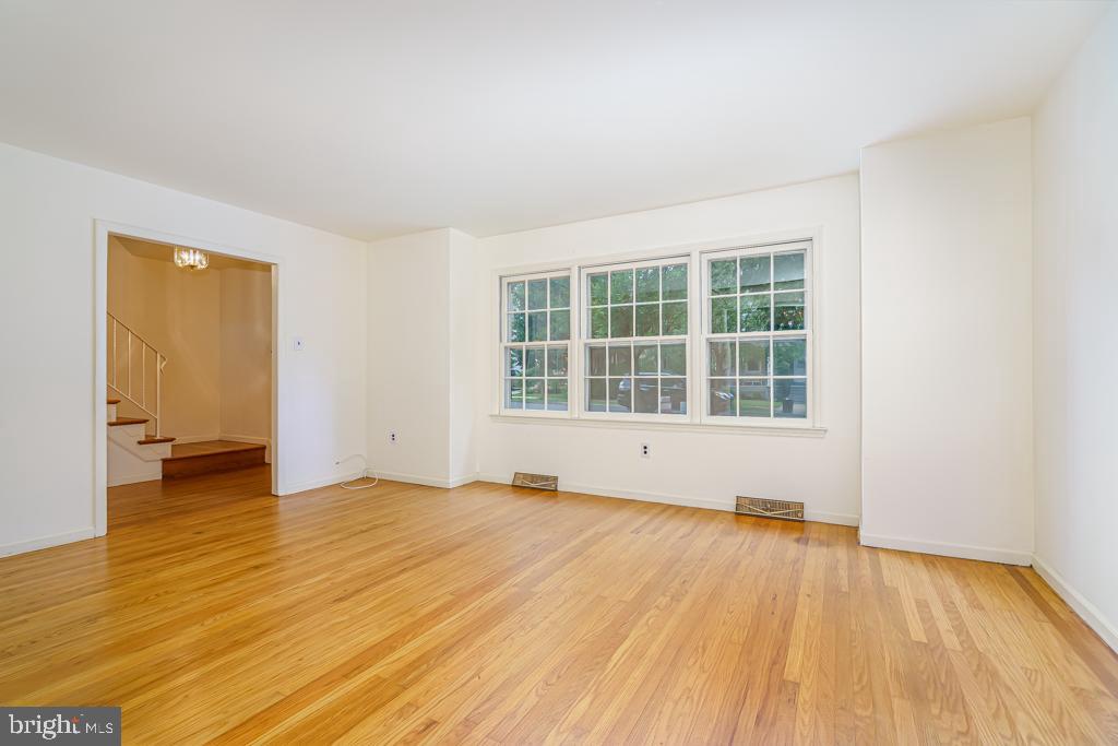 205 Centre Street Haddonfield, NJ 08033 - Photo 11 of 33 Gallery Image 11