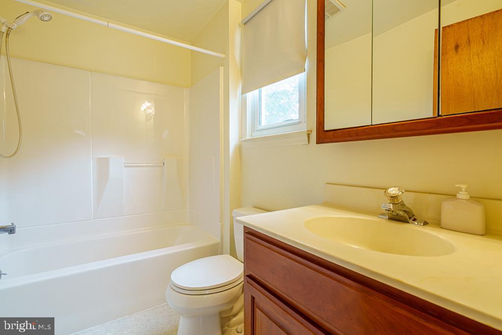 205 Centre Street Haddonfield, NJ 08033 - Photo 27 of 33 Gallery Image 27