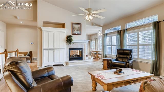 18075 Stoneview Road Monument, CO 80132 - Photo 10 of 42
