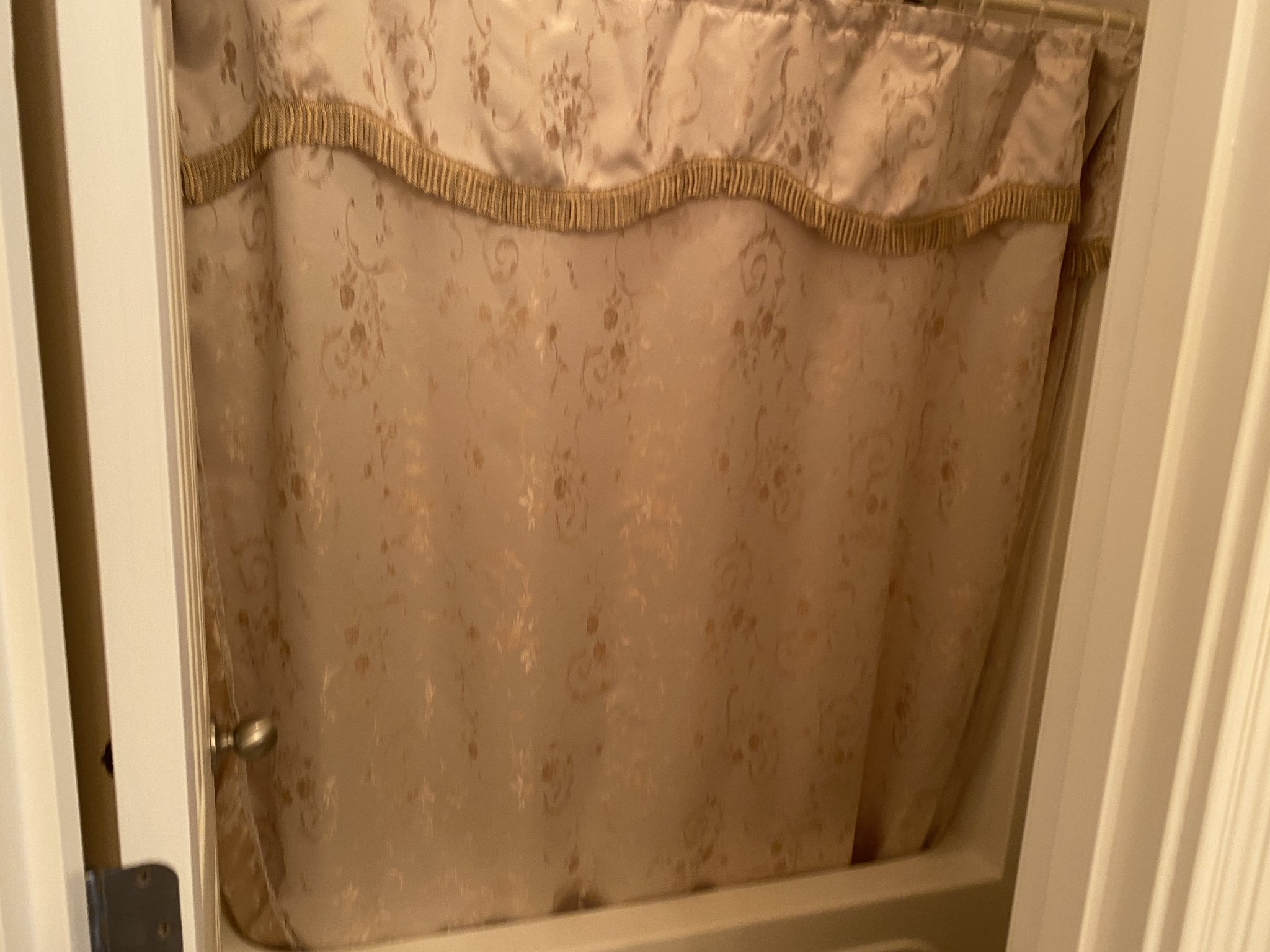 720 Heritage Road Lebanon, TN 37087 - Photo 27 of 31 a bathroom with a shower curtain and a sink