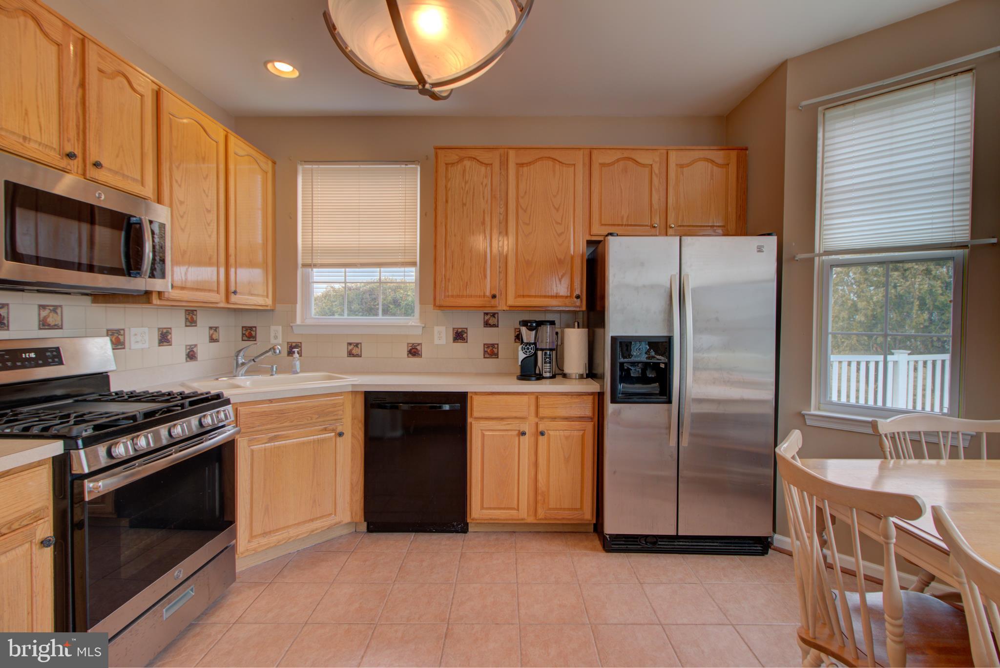 22 Keswick Road East Windsor, NJ 08520 - Photo 2 of 22 Gallery Image 2