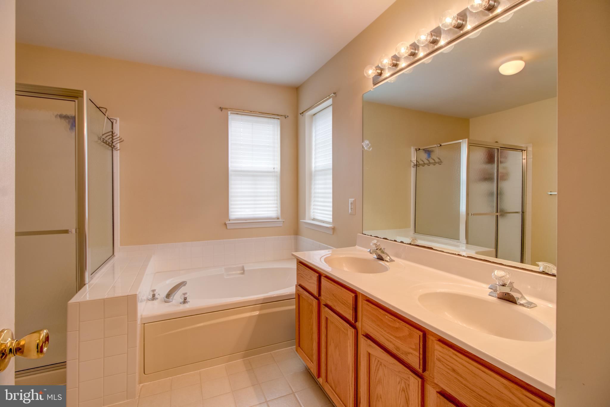 22 Keswick Road East Windsor, NJ 08520 - Photo 11 of 22 Gallery Image 11